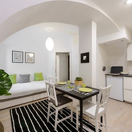 Apartments Vega Ljubljana Eksteriør billede