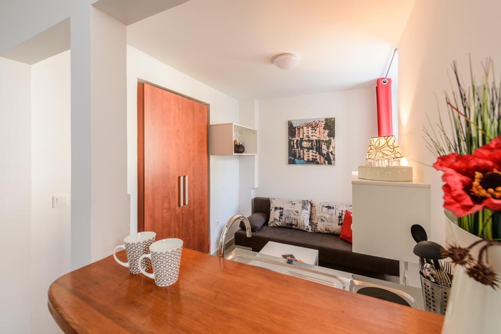 Apartments Vega Ljubljana Eksteriør billede