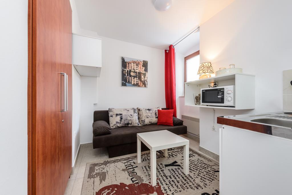 Apartments Vega Ljubljana Eksteriør billede