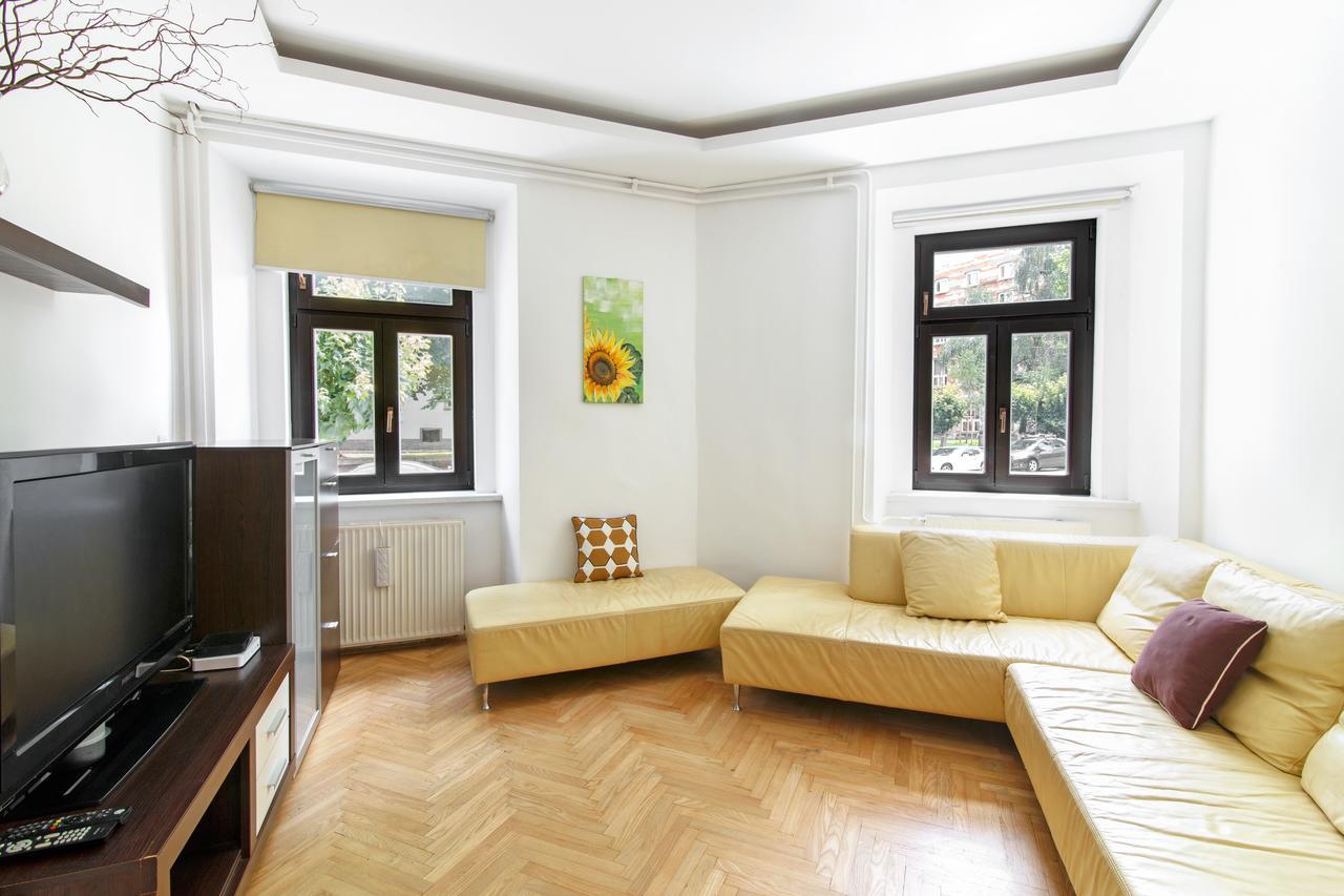 Apartments Vega Ljubljana Eksteriør billede